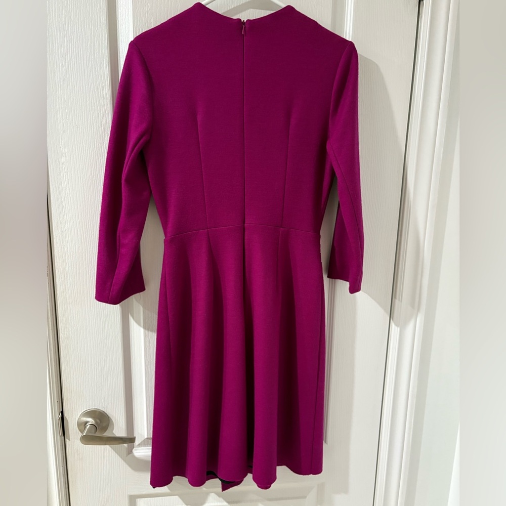 🏴󠁧󠁢󠁥󠁮󠁧󠁿Fold of London Fuchsia Virgin Wool Midi Dress - Picture 2 of 11